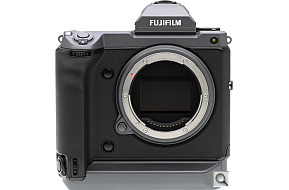 image of the Fujifilm GFX 100 digital camera