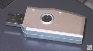 Trek's ThumbDrive camera. Copyright (c) 2003, Michael R. Tomkins. All rights reserved. Click for a bigger picture!