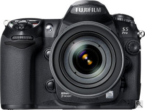 Fujifilm's FinePix S5 Pro digital SLR. Courtesy of Fujifilm, with modifications by Michael R. Tomkins. Click for a bigger picture!