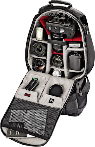 Hama Daytour 230 camera backpack. Photo provided by Hama GmbH & Co. KG. Click for a bigger picture!