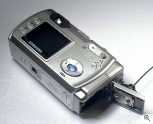 Samsung's Digimax 530 digital camera. Copyright © 2004, The Imaging Resource. All rights reserved. Click for a bigger picture!