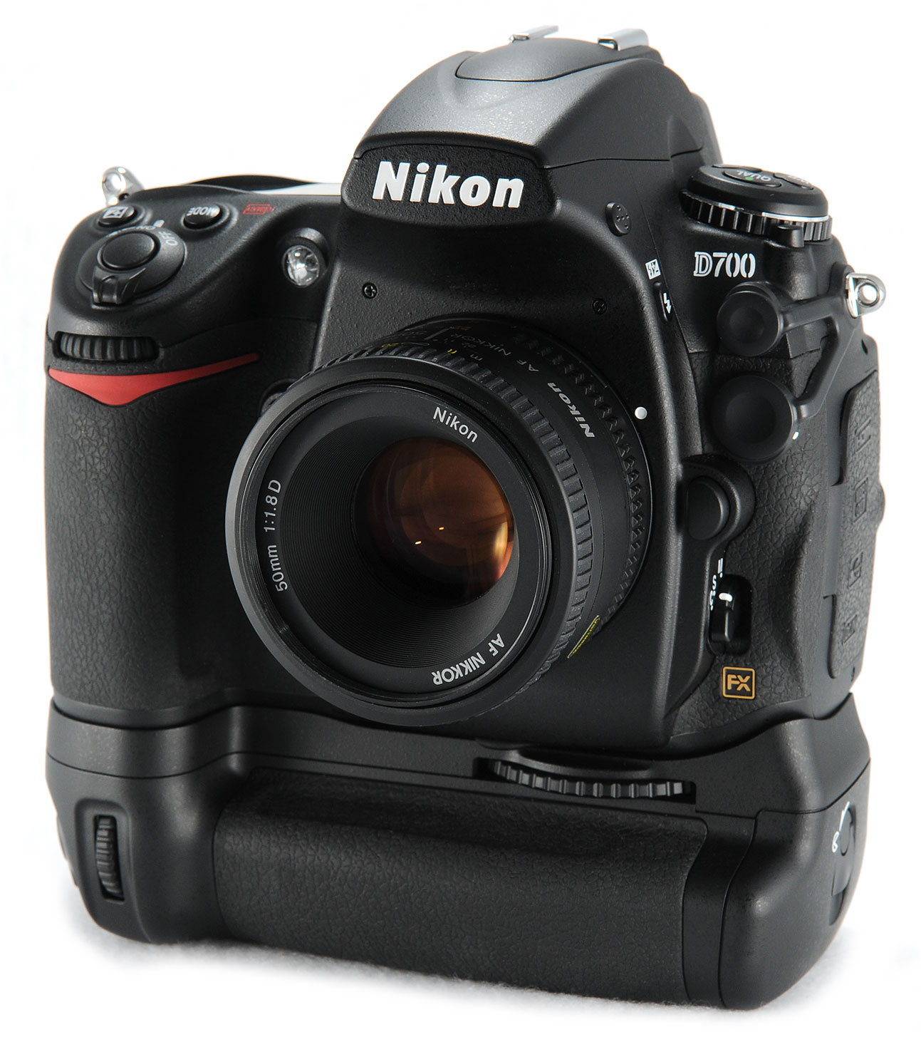 Nikon DSLR Camera Reviews: Nikon D700 12.1MP FX-Format CMOS Digital SLR