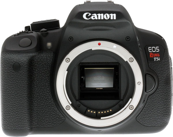 Canon T5i review -- Front view