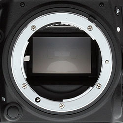 Nikon D610 Review -- Lens mount