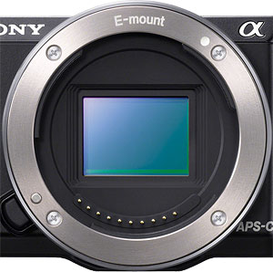 Sony NEX-5T Review -- Lens mount
