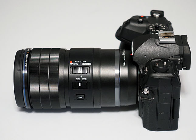 Macro high-end lens OM F3.5 PRO System\'s new IS Hands-on with 90mm