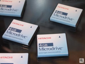 Hitachi's 4GB Microdrive. Copyright (c) 2003, Michael R. Tomkins. All rights reserved.