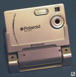 Polaroid's PhotoMAX PDC 1075 digital camera. Copyright (c) 2003, Michael R. Tomkins. Click for a bigger picture!