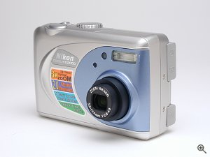 Nikon's Coolpix 2000 digital camera. Copyright © 2002, The Imaging Resource. All rights reserved.