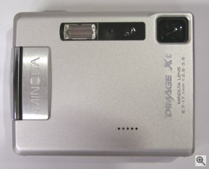 Minolta's DiMAGE Xt digital camera (prototype). Copyright (c) 2003, Michael R. Tomkins. All rights reserved.