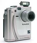 Fuji's FinePix 4700Z digital camera.  Copyright (c) 2000, The Imaging Resource.  All rights reserved.