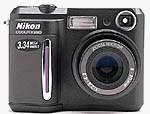 Nikon's Coolpix 880 digital camera. Copyright (c) 2000, The Imaging Resource. All rights reserved.