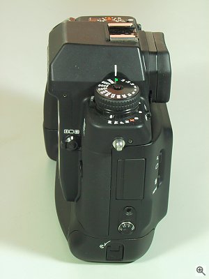 Contax's N Digital SLR digital camera. Copyright (c) 2001, Michael R. Tomkins, all rights reserved. Click for a bigger picture!