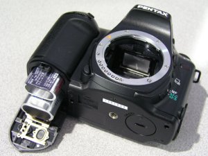 Pentax's *ist D digital SLR. Copyright (c) 2003, The Imaging Resource. All rights reserved.