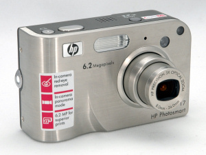 HP's Photosmart R717 digital camera. Copyright © 2005, The Imaging Resource. All rights reserved.