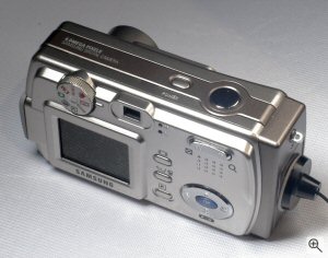 Samsung's Digimax 430 digital camera. Copyright © 2004, The Imaging Resource. All rights reserved. Click for a bigger picture!