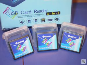 Pretec's 1.5GB, 2GB and 3GB CompactFlash cards. Copyright © 2002, Michael R. Tomkins.  All rights reserved. Click for a bigger picture!