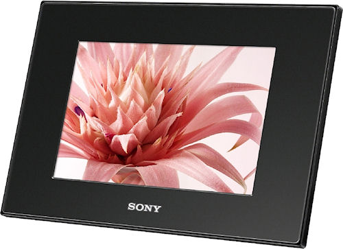 Sony's S-Frame DPF-A73 digital picture frame. Photo provided by Sony Europe (Belgium) N.V. Click for a bigger picture!