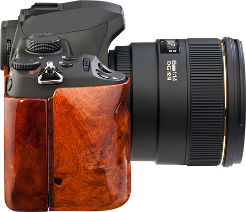 The Sigma SD1 Wood Edition. Photo provided by Sigma Deutschland GmbH. Click for a bigger picture!