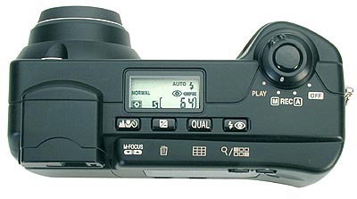 Digital Cameras - Nikon CoolPix 800 Digital Camera Review
