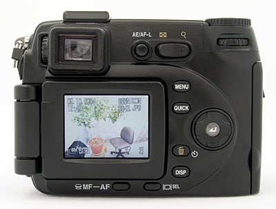 Beg actie knoflook Nikon Coolpix 8400 Digital Camera Review: Design