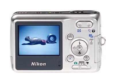Valkuilen opleiding fluweel Nikon L3 Review - Design