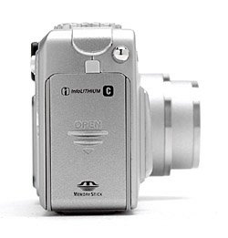 Digital Cameras - Sony Cyber-shot DSC-P9 Digital Camera Review 