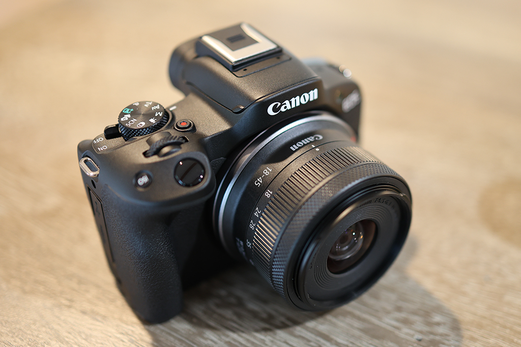 Canon R50 Review