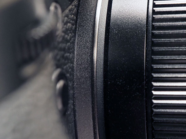 Canon EOS R Review -- close-up of body mount showing moisture on flange.