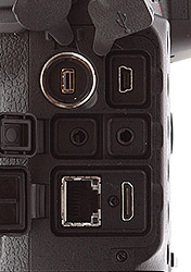 Nikon D4S Review -- Ports