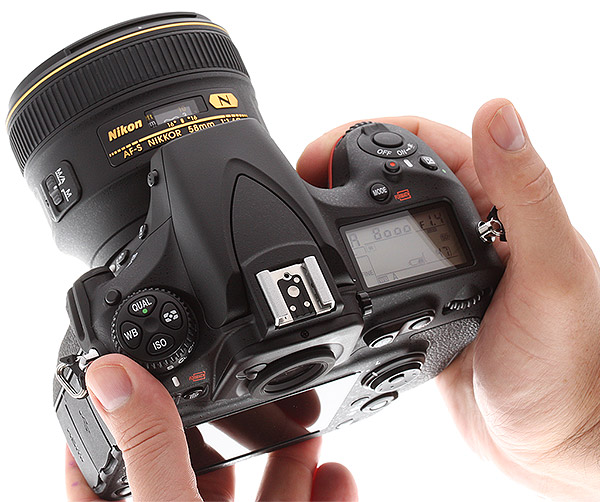 Nikon D810 Review -- Top quarter view in-hand