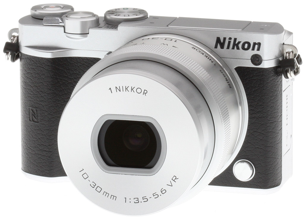 Nikon J5 Review - Field Test