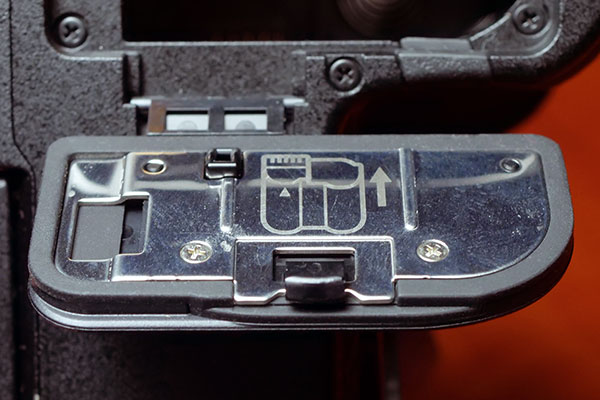 Nikon Z6 Review -- close-up of battery compartment door.