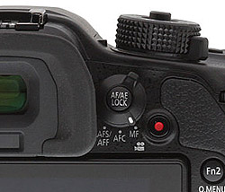 Panasonic GH4 Review -- AF switch