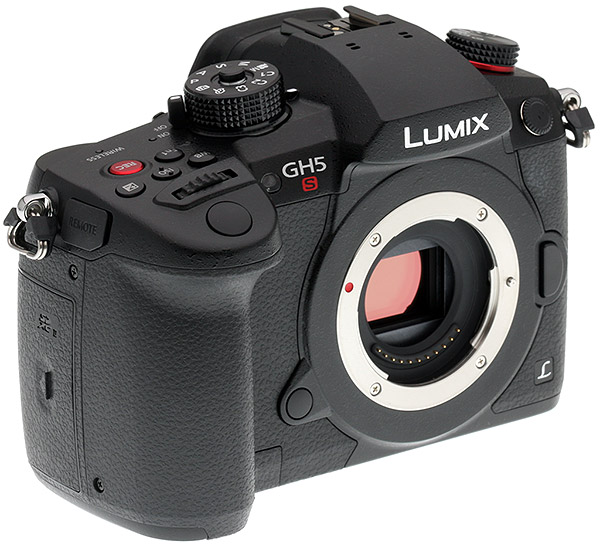 Panasonic GH5S Review -- Product Image