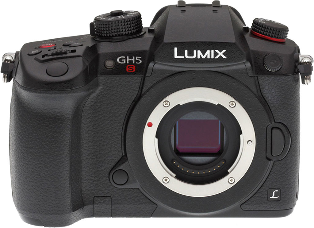 Panasonic GH5S