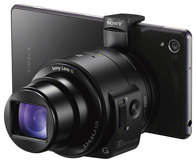 Sony QX30 review -- three quarter view, mounted on Xperia Z2 smartphone