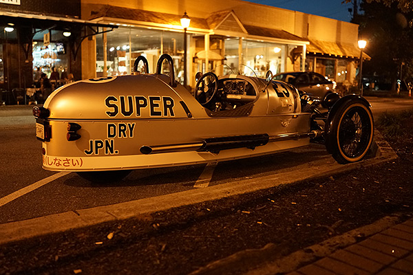 Sony RX1R Review - night image from rx1r