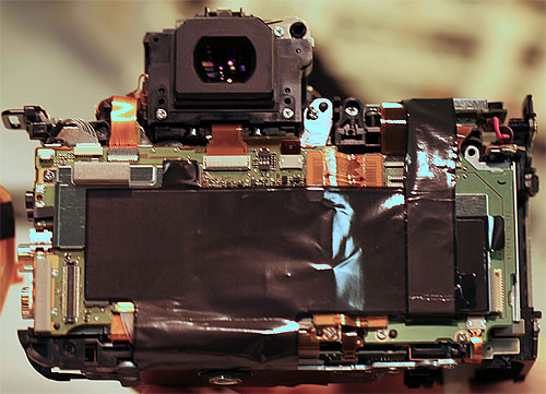 Canon EOS 5D Mark III teardown. Photo courtesy of Roger Cicala / LensRentals. Click for a bigger picture!