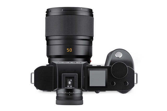 Leica announces smaller, lighter, and cheaper 35mm and 50mm full-frame lenses for L-mount cameras