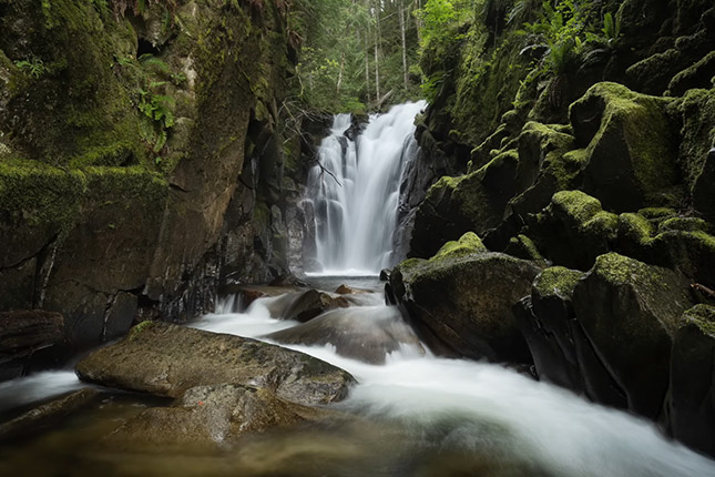 Video: Fantastic tips for photographing waterfalls