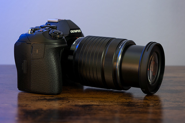 OM System 40-150mm F4 PRO M.Zuiko Review -- Product Image
